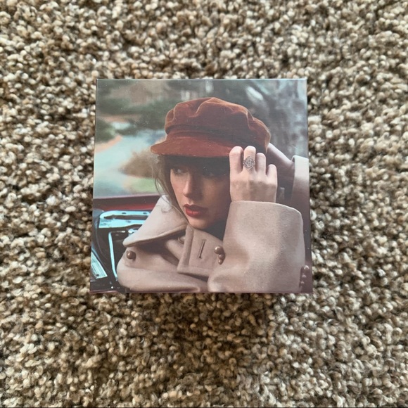 NEW Taylor Swift Red (Taylor’s Version) Album Ring - Picture 6 of 9